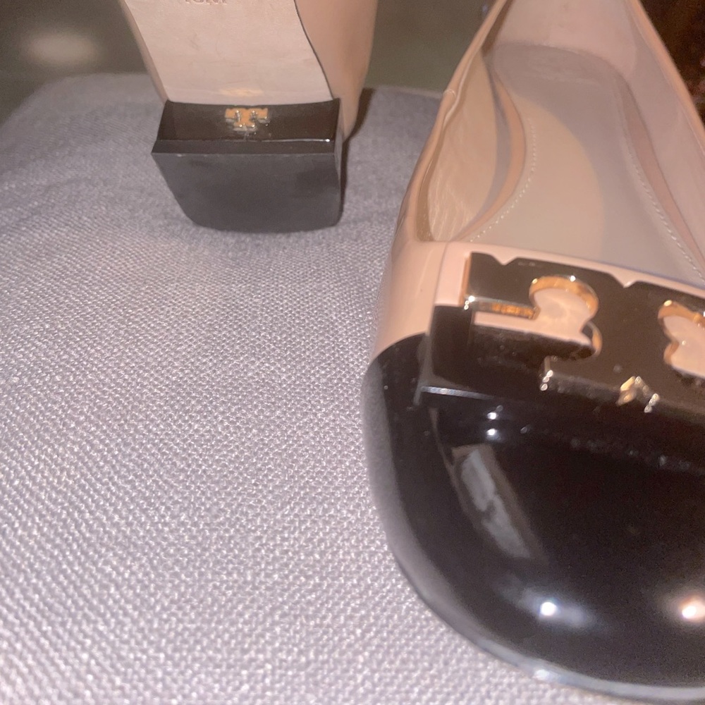 Tory Burch Leather Flats “Authentic”